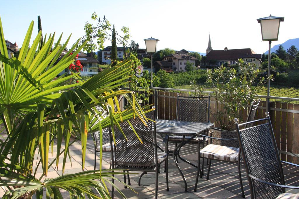 Residence La Terrazza กัลดาโร ภายนอก รูปภาพ